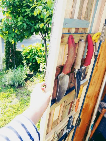 端材DIY・ガーデン収納ボックス扉を開けたところ