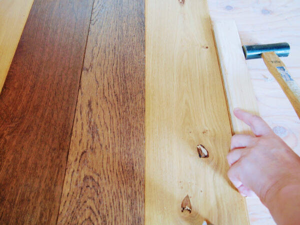 安い無垢床板はアウトレットで！