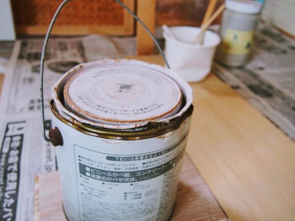ペンキの蓋が開かない