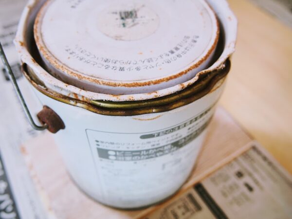 ペンキの蓋が開かない