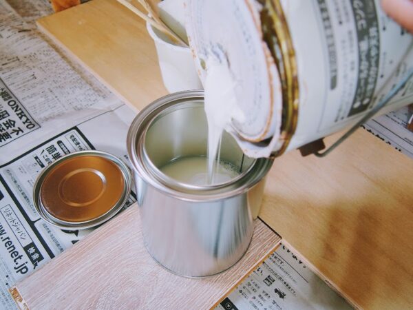 ペンキの蓋が開かない