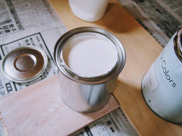 ペンキの蓋が開かない