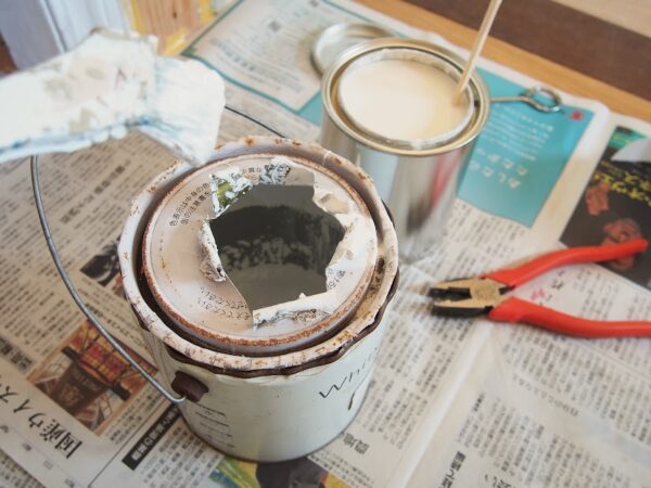 ペンキの蓋が開かない