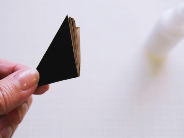 折り紙で星を作る