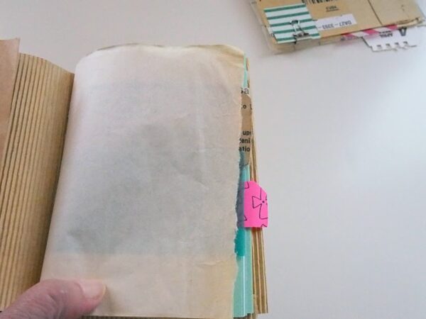 封筒再利用で作るノート