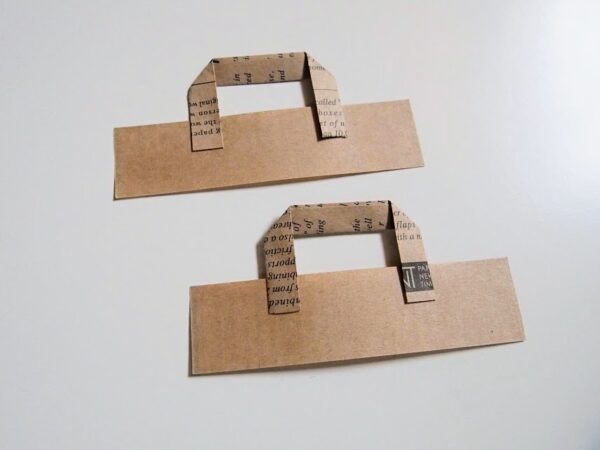 折り紙１枚で作るミニ紙袋の作り方