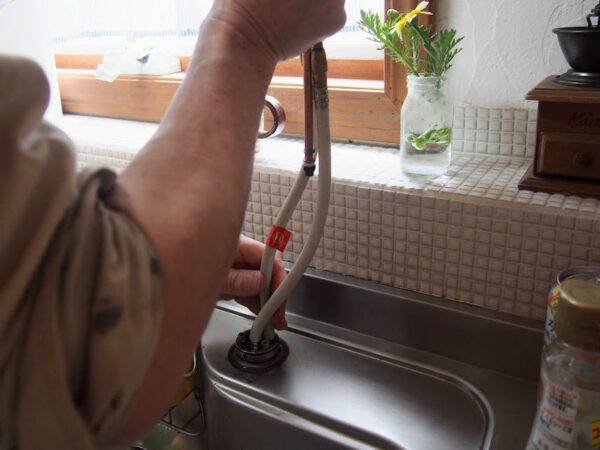 蛇口の水が止まらない