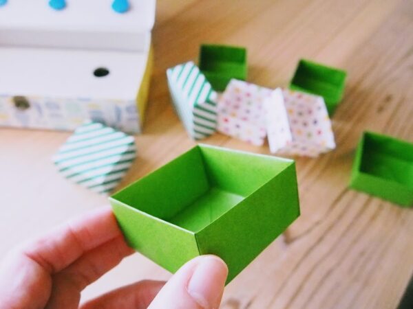 ティッシュの空き箱リメイク