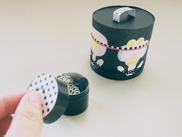 ティッシュの空き箱工作〜丸い箱(ラウンドボックス）小さいサイズも作ってみた