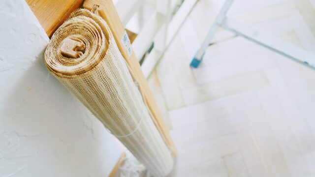 収納隠しにロールスクリーン