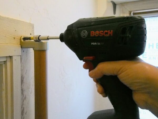 トイレの手すりをDIYで