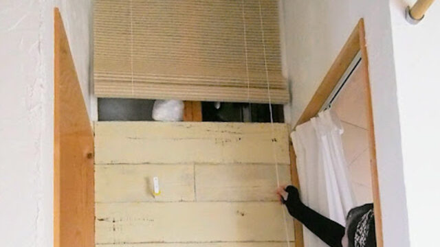 収納隠しにロールスクリーン