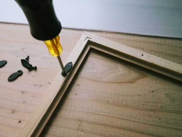 100均DIY～プラダンで収納棚