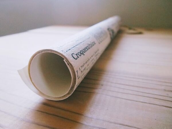 壁紙の切り売りならホームセンター