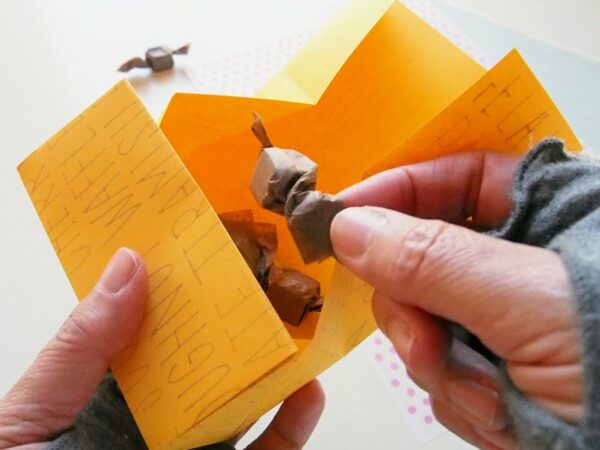 A4用紙を使った箱の作り方