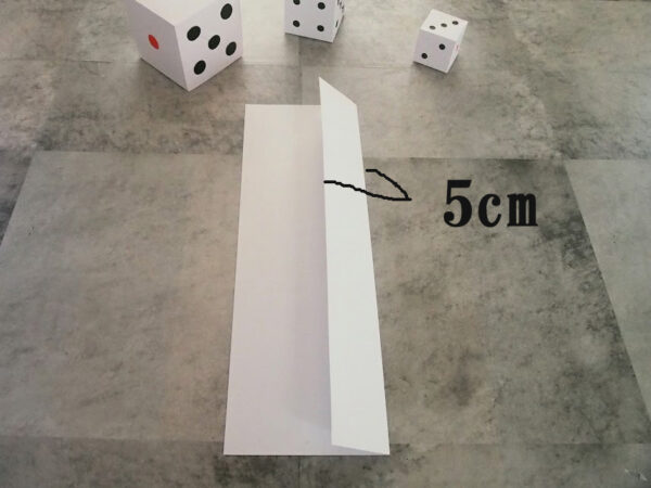 A4用紙を使ったサイコロの作り方