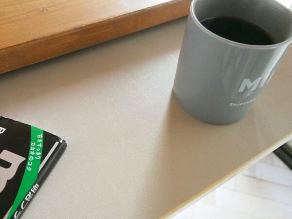 100均セリアのリメイクシートは水拭きできる？