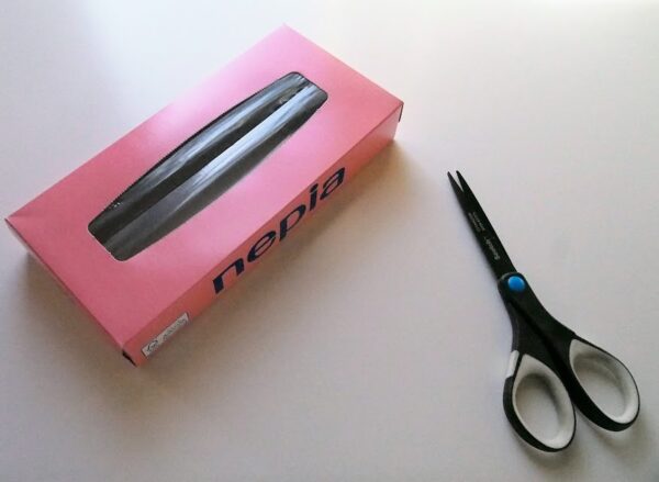 ティッシュの空き箱工作～仕切り付きトレーを作ってみた