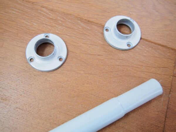 カーテンで間仕切り