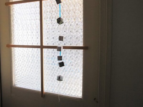 DIYで格子窓作ってみた