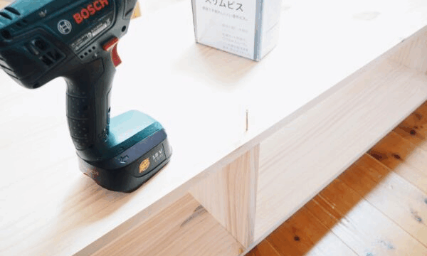 狭いキッチンを広く使うキッチン収納DIYアイデア