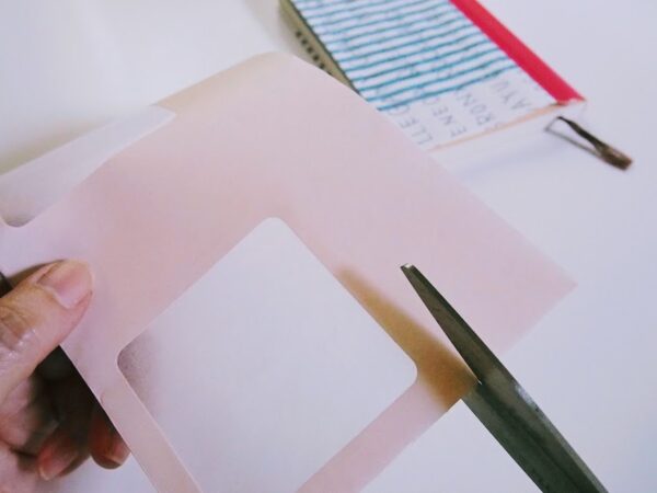 タイトルを隠さないブックカバーの作り方