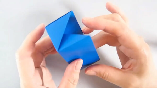 折り紙でフタ付箱の作り方
