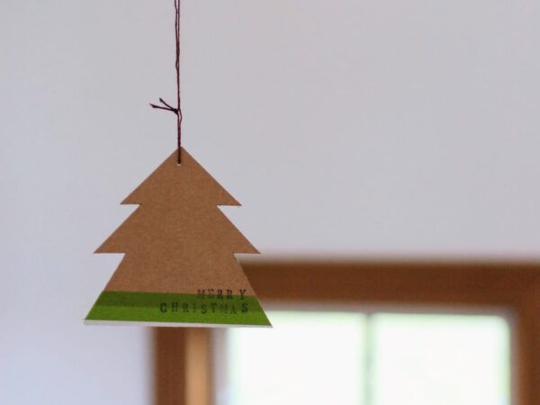 厚紙で作るクリスマスオーナメント